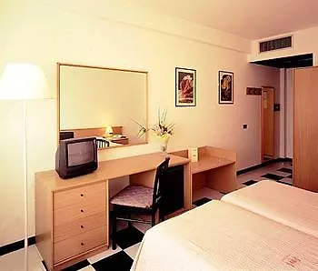 Отель Erice Hotel 3*