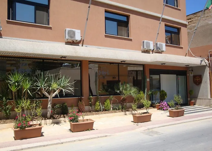 Erice Hotel 3* Эриче