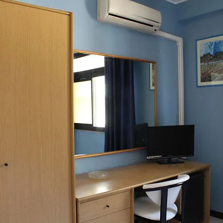 ホテル Erice Hotel